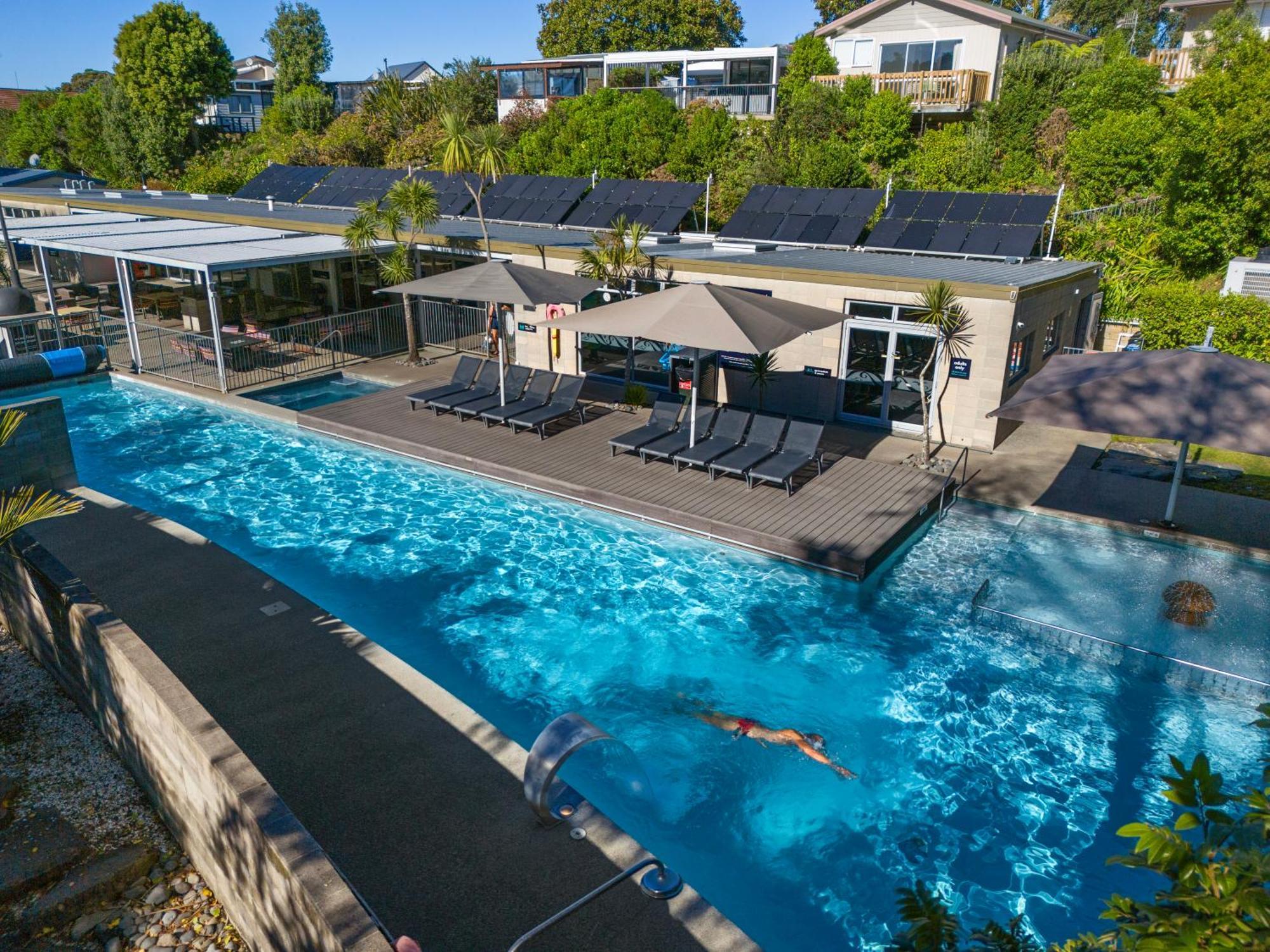 Tasman Holiday Parks - Waihi Beach Exterior photo