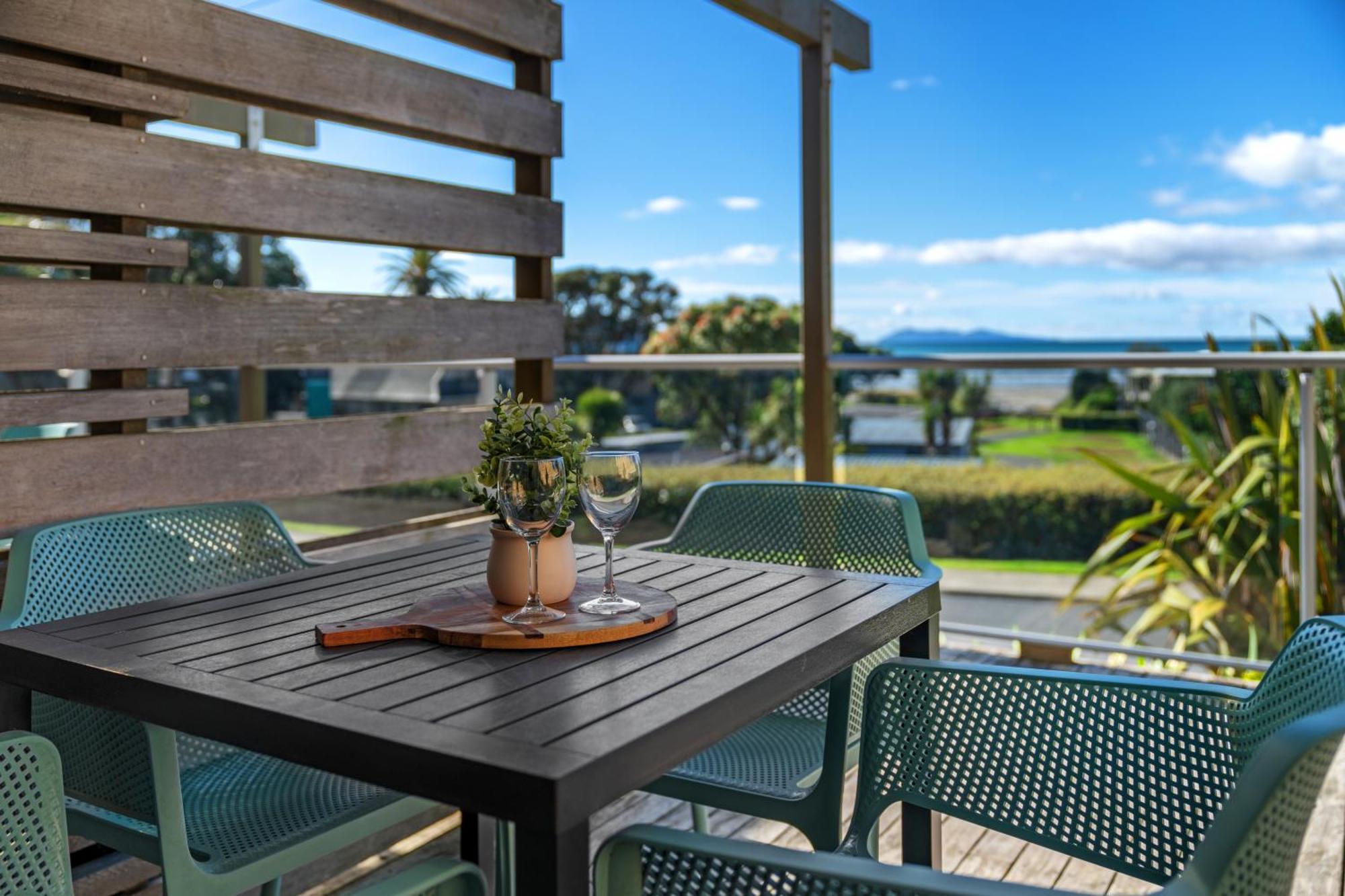 Tasman Holiday Parks - Waihi Beach Exterior photo